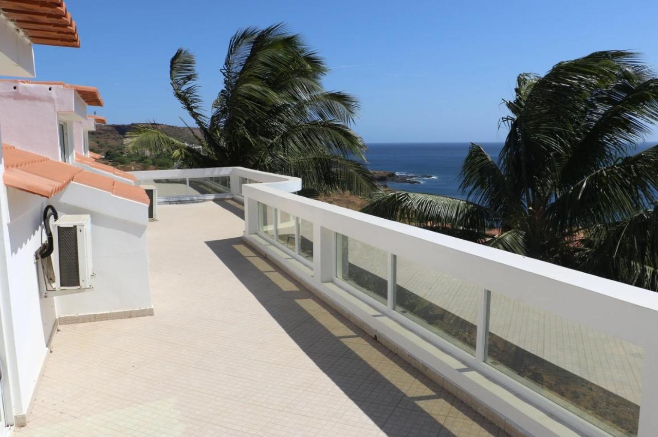 Cidade Paradise Guesthouse Cidade Velha Bagian luar foto