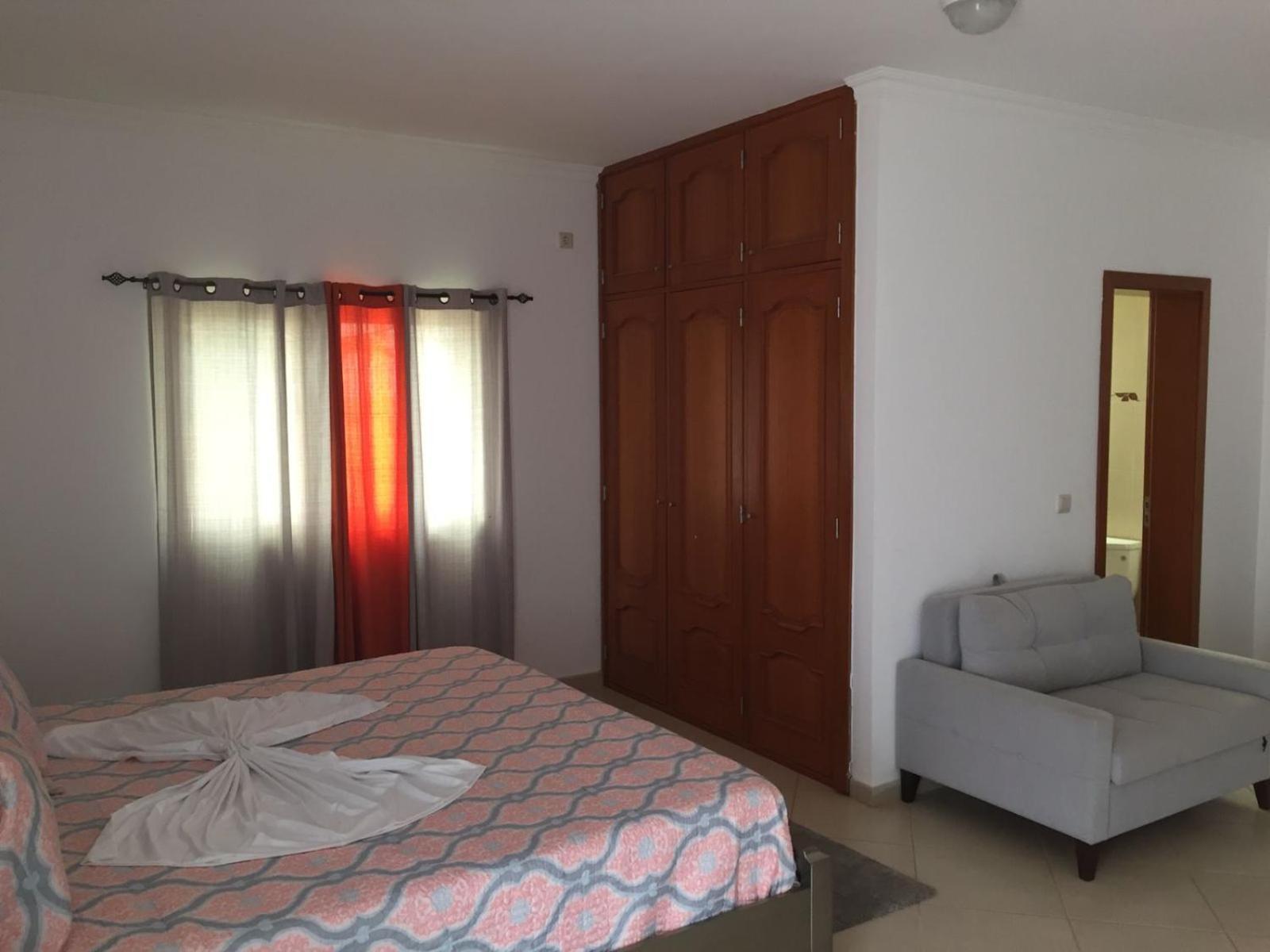 Cidade Paradise Guesthouse Cidade Velha Bagian luar foto